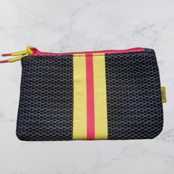 Ipsy makeup cosmetic bag blue mesh stripe - Picture 1 of 3